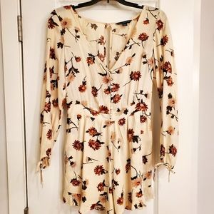 American Eagle floral romper
